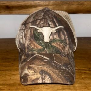 Men’s Texas Longhorn Camouflage Slip On Baseball Hat